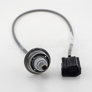 Oxygen <b>Sensor</b> ZL02-18-861 <b>For</b> <b>Car</b> Replacement Repair New Auto <b>Sensor</b> - Product Image 3