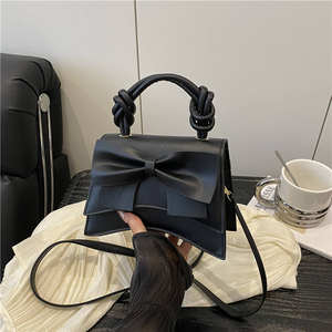 DZ Simple All-match High-end Western-style Crossbody Shoulder Bag <b>Waterproof</b> PU Leather Polyester Compact 1-1.9L Capacity - Product Image 2