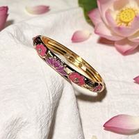 Bracelet en alliage multicolore Macaron avec fleurs et diamants, bracelet en émail tendance, accessoires de main haut de gamme et polyvalents