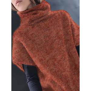 Chaleco de punto sin mangas asimétrico de lana suave color camel para mujer - Product Image 2