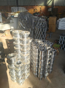 Brides en acier inoxydable de haute précision fabriquées en Chine pour les systèmes de pipelines industriels - Product Image 5