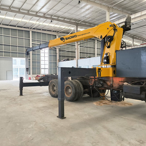 Grue à flèche télescopique Baowo SqS300G-4, 12 tonnes, 30 mètres de hauteur, moment de charge élevé, pour levage et transport en ingénierie - Product Image 2