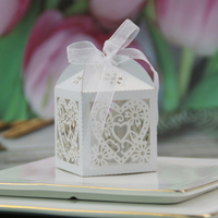 Laser Cut Herz Form Design Candy Box Hochzeit Party Dekoration Geschenk Box für Süßigkeiten Schokolade Verpackung Box