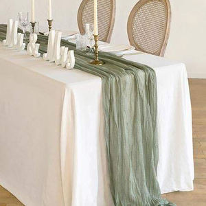 Vente en gros Chemin de table en gaze jacquard élégant brodé en étamine pour dîner et faire la fête pour Noël Saint Valentin - Product Image 1