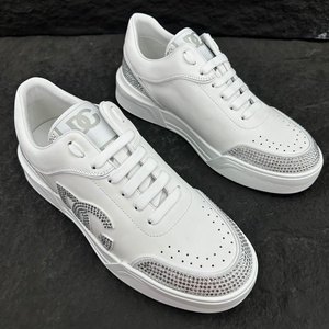 High Quality Dolcegabban Men's Casual Walking Shoes Patent Leather Skull Pattern Lace Custom Logo Luxury Fashion All Seasons - Product Image 4