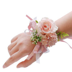 Braut und Brautjungfern Kunstseiden-Blumen Armband Handgefertigt Hochzeit Abschlussball Abschlussfeier Vatertag Party Geschenk für Schwestern - Product Image 4