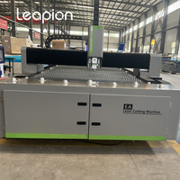 Machines de découpe laser à grande vitesse pour acier métal découpé au laser garde-corps conception de porte en fer CNC prix de la machine de découpe de métal laser