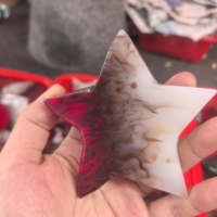 Vente en gros de cristaux de quartz en forme de cœur, de croissant de lune et de pentagramme en agate sang de poulet pour la décoration intérieure