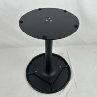 Table d'extérieur en fer massif résistante à la rouille, stable et robuste, entièrement métallique, pour patio, jardin, fête, usage extérieur