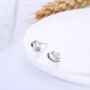 Pendientes de Botón de Plata de Ley 925 de Alta Calidad para Mujer, Diseño Moderno de Primavera, Chapados en Rodio, con Circonita Elíptica Geométrica - Product Image 4