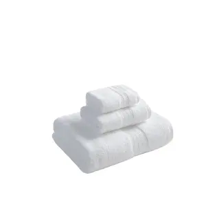 Хлопковое жаккардовое полотенце для ванной