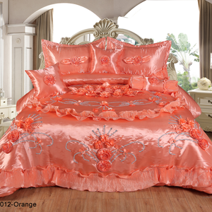 Ensemble de chambre à coucher luxueux en satin de haute qualité pour mariage. Couette de mariage, drap de lit, très vendus en France, au Canada et en Floride, États-Unis. - Product Image 6