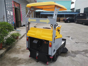 Precio competitivo Durable pequeña carretera de la máquina de limpieza de las barredoras de vehículo de camión - Product Image 5