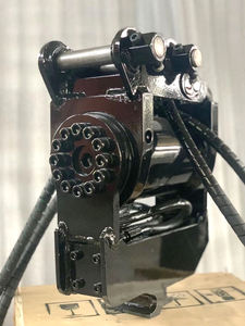 Pince à double verrouillage rotative à inclinaison hydraulique pour pelle - Product Image 3