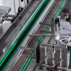 Máquina Automática de Llenado de Jugos con Control PLC para Línea de Procesamiento de Bebidas - Product Image 1