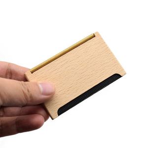 Peine para Suéteres de Madera Multifuncional con Logotipo Personalizado, Peine Portátil para Lana y Cachemira - Product Image 4