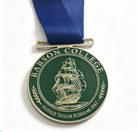 Médaille de récompense personnalisée en métal avec ruban en satin, logo personnalisé, médaillon en émail pour compétition, cérémonie de remise des diplômes universitaires