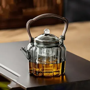 Hot Selling Borosilicate Glass Tea Pot Heat Resistant Glass Kettle Teapot With Removable Infuser