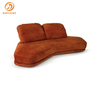 Modernes Gebogenes Mehrsitzer-Ledersofa-Set mit Weichen Kissen Premium Wohnzimmermöbel für Apartments und Elegante Wohnraumgestaltung