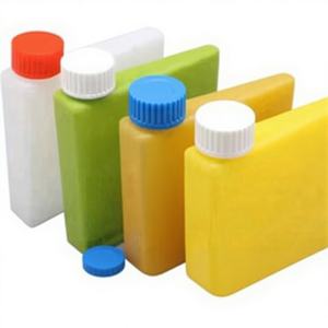 Bouteille en plastique multi-compartiments à double compartiment avec logo personnalisé, matériaux PE/PP/PS, bouchon à vis, impression personnalisable pour huile et vinaigre - Product Image 1