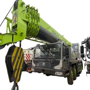 Grue sur camion Zoomlion ZTC100, mobile, en excellent état de fonctionnement, puissante, marque chinoise populaire, à vendre - Product Image 1