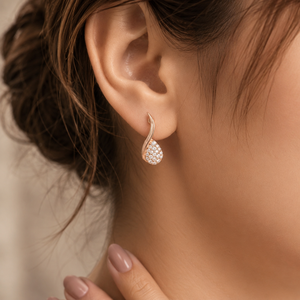 Boucles d'oreilles clous en diamant taille brillant ronde, plaqué or rose 14 carats, moissanite, cadeau de mariage de luxe - Product Image 4