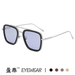 Iron Spider Man Style <b>Square</b> Polarized Photochromic Sunglasses For Men UV400 Protection <b>Gold</b> <b>Frame</b> Plastic And Metal - Product Image 4