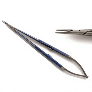 Porte-aiguille microchirurgical Castroviejo en titane de haute qualité Medtrust, 25 cm, pointe droite, instrument microchirurgical en gros - Product Image 1