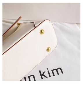 Popular Lady Messenger Handbags High Waist Vintage Dress Style with Hasp Closure <b>Cute</b> Fashionable Candy Genuine <b>Purses</b> Factory - Product Image 5