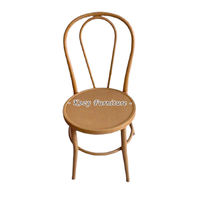 Chaise Thonet élégante en plastique PP empilable de style français pour café