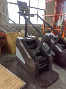 Fábrica al por mayor Equipo de gimnasio Stepper Stair Master Stair Climbing Machine - Product Image 4