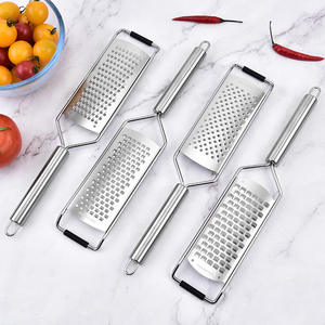 Râpe à fromage automatique en acier inoxydable trois-en-un, grattoir, râpe, coupe-fromage multifonctionnel pour carottes et maïs - Product Image 4