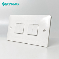 Marca SHINELITE calidad estable 15 años de garantía 2 Gang 2 pin socket y baquelita interruptor de pared y enchufe
