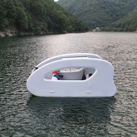 Nouveau design de yacht gonflable avec auvent pare-soleil pour les loisirs aquatiques et les bals sur l'eau, bateau gonflable flottant