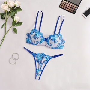 Conjunto de Lencería Bordado con Flores Moradas, Malla Transparente, Brasier Sexy y Tanga, Conjunto de 2 Piezas, Ropa Interior Femenina, Ropa de Dormir - Product Image 3