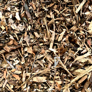 Copeaux de bois secs de haute qualité pour l'énergie biomasse, le traitement du bois, le chauffage et les applications commerciales - Product Image 1