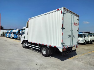 Qingling <span class=keywords><strong>Isuzu</strong></span> Kv100 Diesel <span class=keywords><strong>camion</strong></span> 4x2 cabina a mezza fila per veicoli Diesel per carichi leggeri nuovo prezzo di fabbrica in vendita - Product Image 4