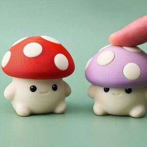 Mini porte-clés créatif en forme de champignon de dessin animé Kawaii, figurine artisanale DIY pour la décoration de bureau - Product Image 2
