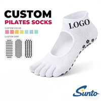 Chaussettes de Pilates personnalisées en gros à faible MOQ, conception gratuite, chaussettes de yoga antidérapantes de haute qualité pour femmes, personnalisées pour studio de yoga