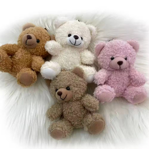 Llavero de peluche de oso de peluche súper suave personalizado pequeño con relleno de algodón PP y forro de malla lavada para cumpleaños - Product Image 1