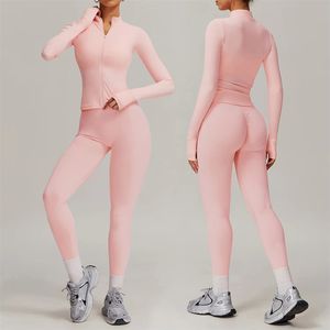 Setelan Olahraga Yoga Fitness Lari Ketat Dua Potong DTZ4001-5 Warna Solid Bulu Dua Sisi Sensual Lengan Panjang - Product Image 1