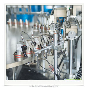 Pulvérisateur entièrement automatique de pompe de <span class=keywords><strong>toner</strong></span> de lotion de crème de parfum Machine d'essai automatique Machine d'assemblage automatique de pompe de lotion - Product Image 2