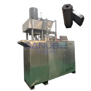 Presse hydraulique hexagonale pour briquettes de charbon de bois en coquille de palme et argile - Product Image 1