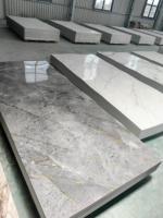 Panneaux muraux intérieurs modernes en PVC à grain de tissu de charbon de bambou 5mm 8mm – Solution graphique imperméable et ignifuge