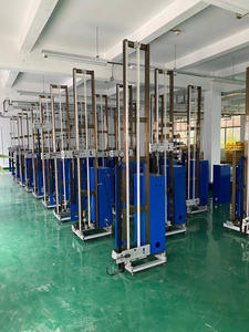 Trouvez une machine d'impression murale similaire à l'imprimante murale verticale 3D UV / imprimante numérique à jet d'encre pour peinture murale 3D avec vernis. - Product Image 3