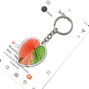 Llavero Acrílico con Diseño de Hojas y Animación Holográfica, Regalos de Cumpleaños para Amigos - Product Image 2