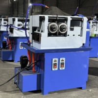 Machine à rouler les fils de haute qualité avec moteur à boîte de vitesses pour filetage de boulons/tiges, capacité de 60 pièces/min, garantie 1 an