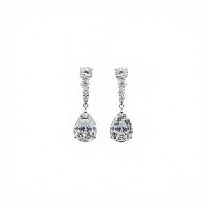 Pendientes Clásicos de Mujer con Diamantes Naturales en Corte Pera, Oro Blanco E1765 - Product Image 1
