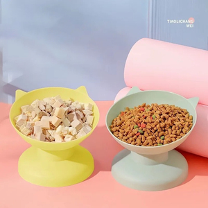 Ensemble distributeur de nourriture et d'eau pour animaux de compagnie - Gamelle inclinée surélevée pour protéger le cou - Product Image 6