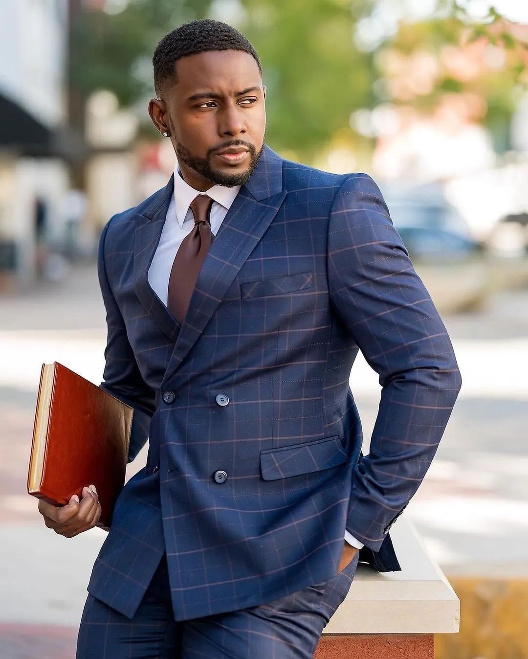 Shop Our Trendy Plaid Two Pieces Wedding Tuxedos Men Suits